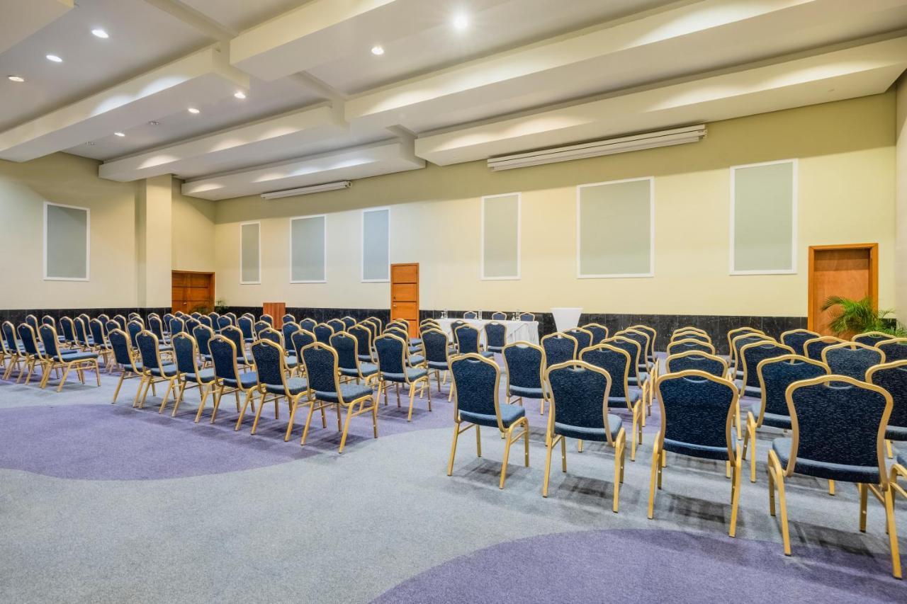 Iberostar Waves Rose Hall Beach Μοντέγκο Μπέυ Εξωτερικό φωτογραφία